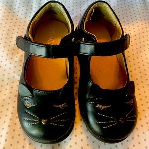 Black kitty kids shoes